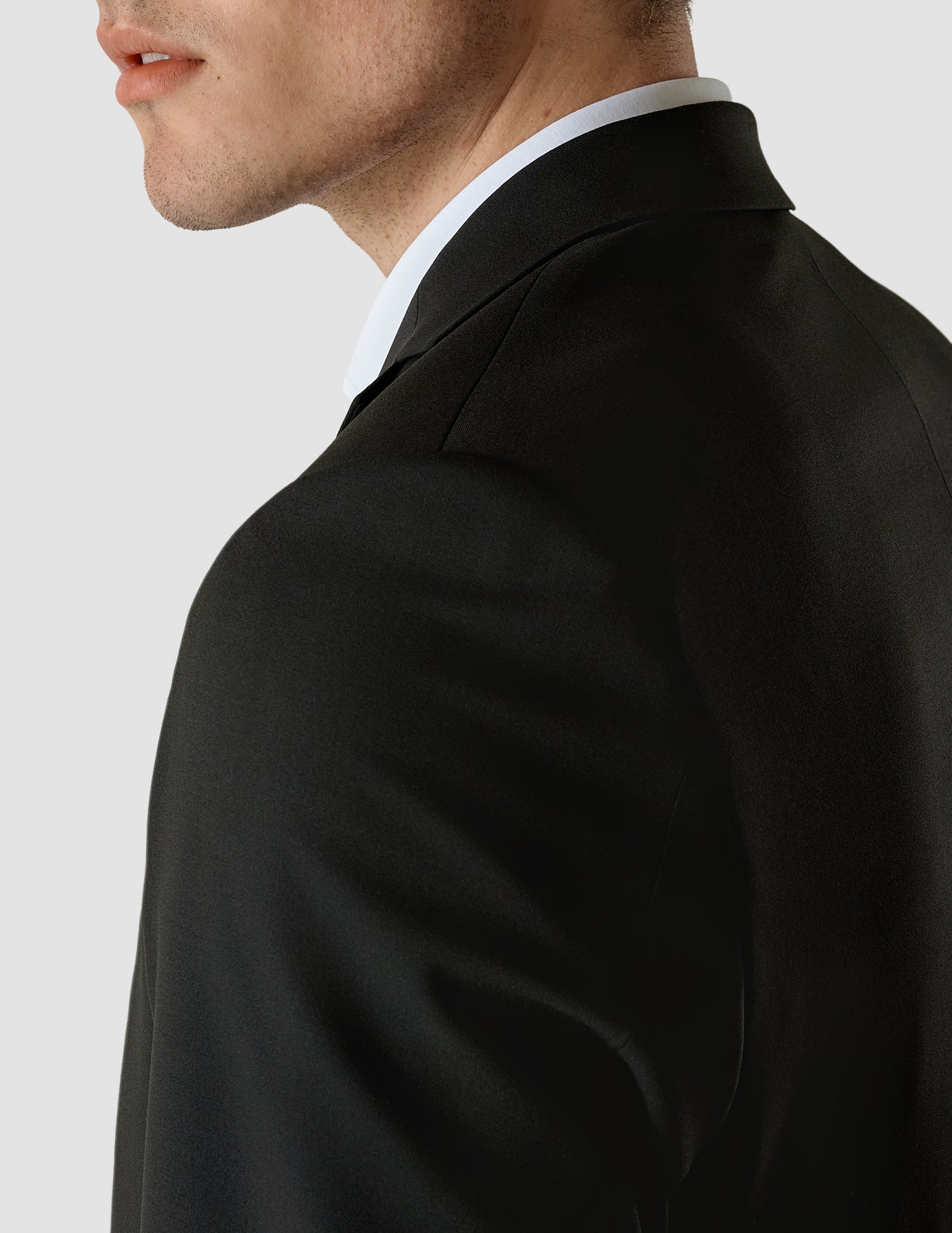 Essential Suit Black